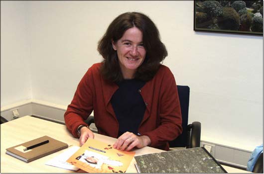 Dipl.-P�d. Andrea Gei� koordiniert die ausbildungsbegleitenden Hilfen (abH) im F�rderwerk St. Elisabeth. &copy; KJF/Riske